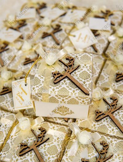 Beautiful white rose and wooden Qubool Hai on bid boxes